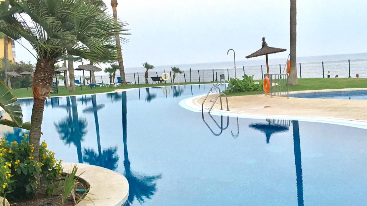 Sitio de Calahonda Mi Capricho 170 Beachfront Apartment מראה חיצוני תמונה